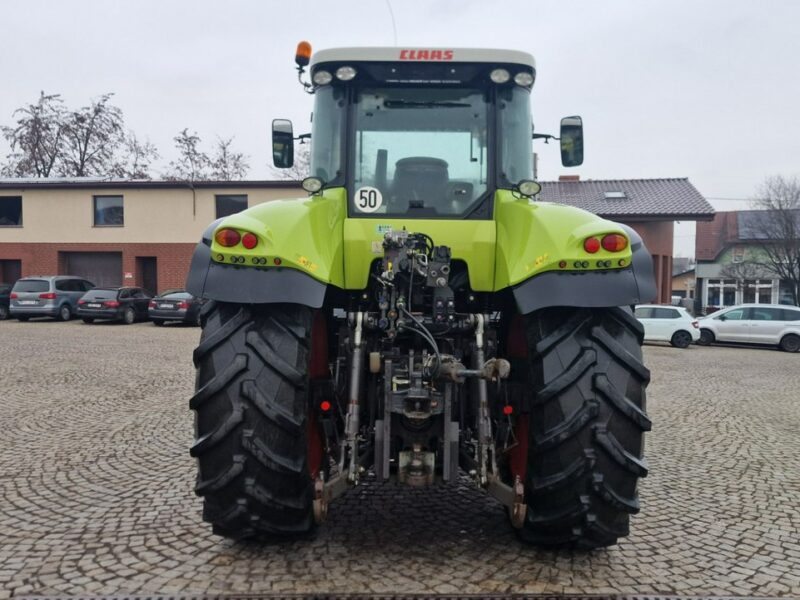 ciągniki Claas CLAAS Axion 810 CLAAS Axion 810