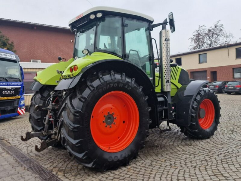 ciągniki Claas CLAAS Axion 810 CLAAS Axion 810