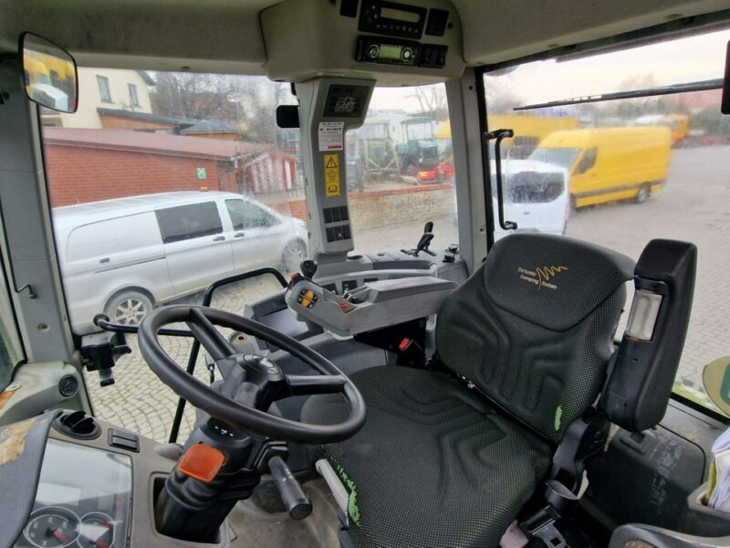 ciągniki Claas CLAAS Axion 810 CLAAS Axion 810