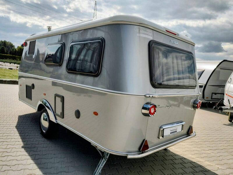 przyczepy kempingowe Hymer-Eriba Touring Facelift - Touring 560 Wyjątkowa przyczepa nawet dla 6 osób z otwieranym dachem!