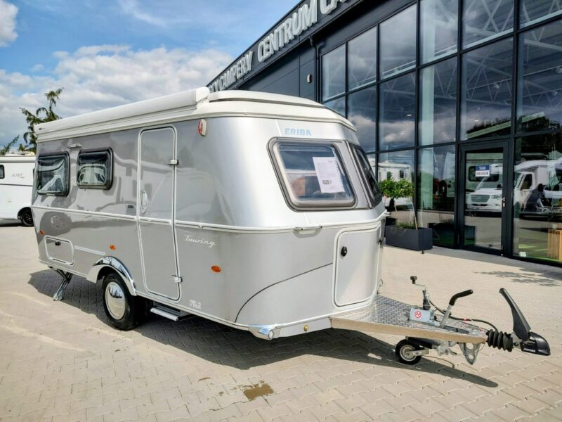 przyczepy kempingowe Hymer-Eriba Touring Facelift - Touring 560 Wyjątkowa przyczepa nawet dla 6 osób z otwieranym dachem!