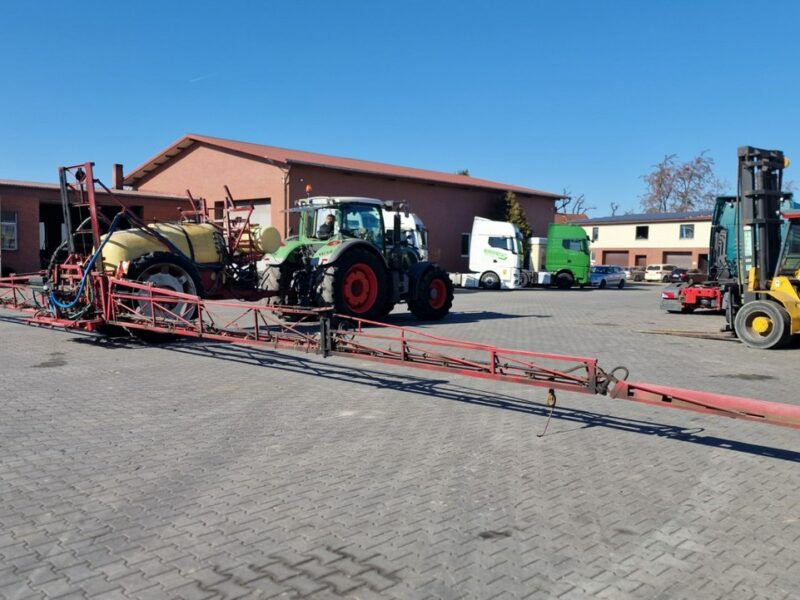 maszyny do ochrony roslin inny HARDI TZY 2400 opryskiwacz 24 m 2500 l HARDI TZY 2400 opryskiwacz 24 m 2500 l