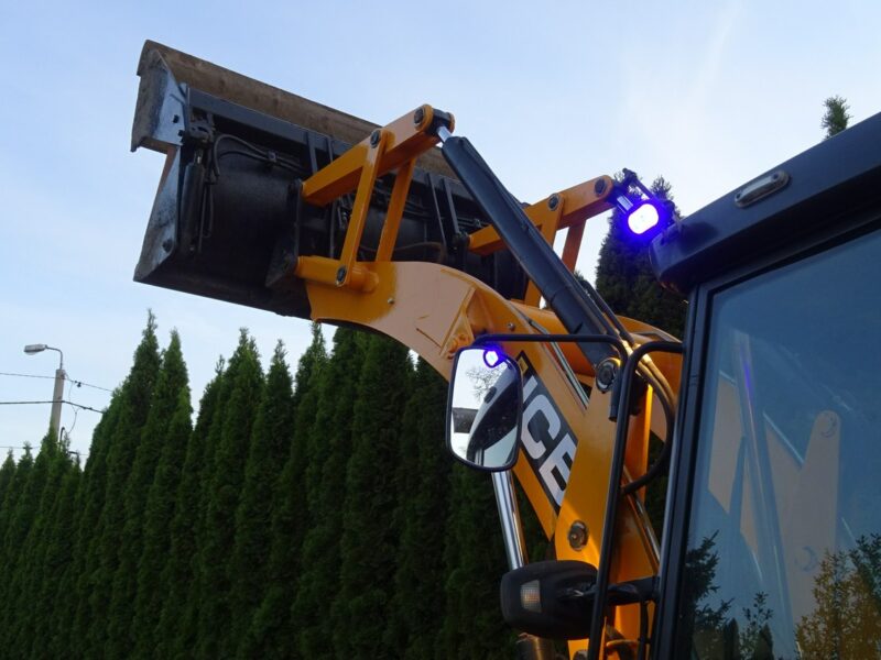 na równych kołach JCB 2CX SM 4 WS JCB 2CX 4x4 Compact koparko-ładowarka 2 łyżki dodatkowe Sprowadzona