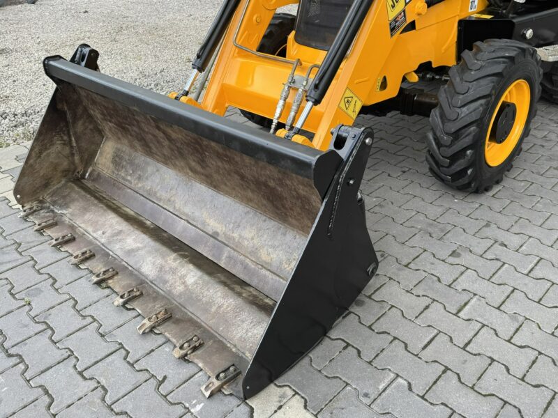 standardowa JCB MIDI CX Szybkozłącze Nowe Opony bez luzów i wycieków Super Stan (nie 2CX, 3CX, Minikoparka, Traktorek)