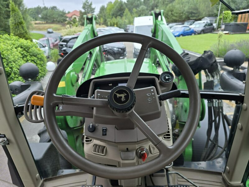 ciągniki John Deere 6130 M John Deere 6130M | 2017 | Przedni TUZ + WOM / Ładowacz 643R