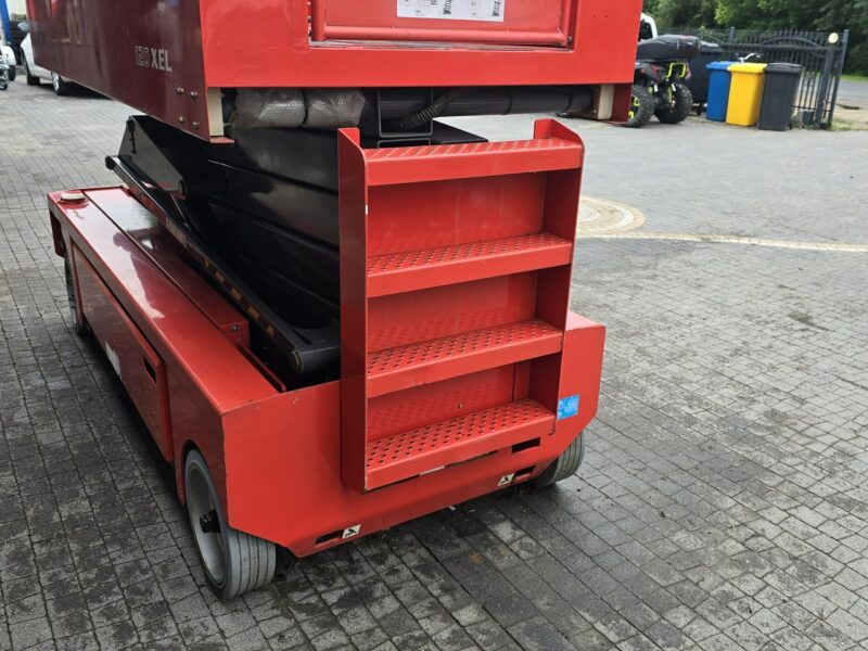 podnośnik nożycowy Manitou 120 XEL Podnośnik nożycowy elektryczny Manitou 120XEL / jak NOWY , 4h pracy