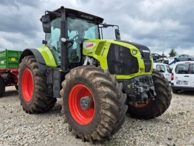 ciągniki Claas Axion 870