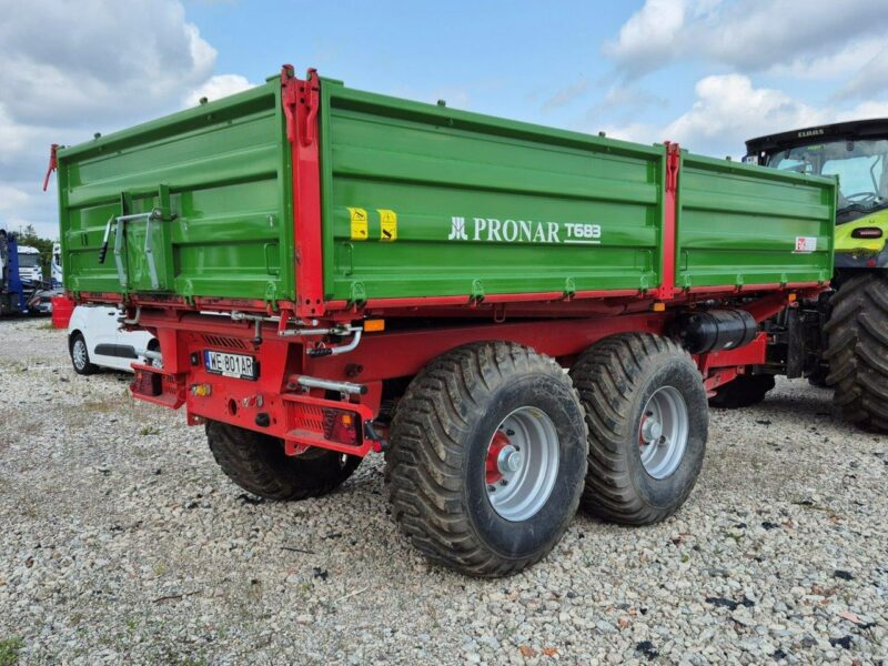 rolnicze Pronar t 683