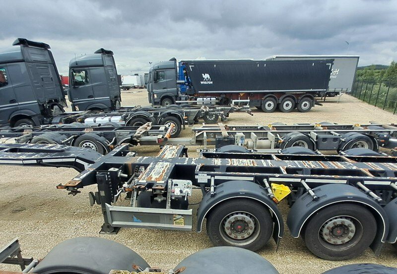 pod kontener D-TEC