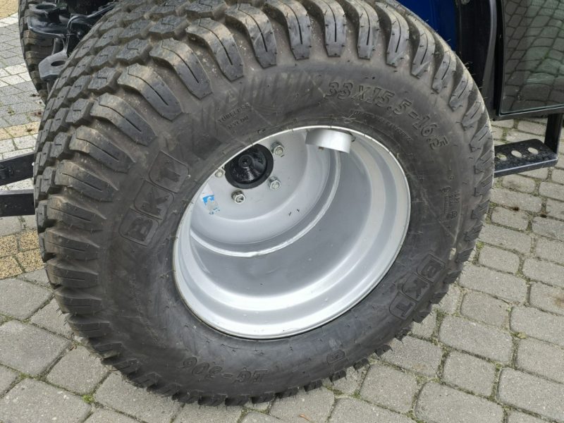 ciągniki SOLIS 26 SOLIS 26 4WD / oryginalna kabina / JAK NOWY