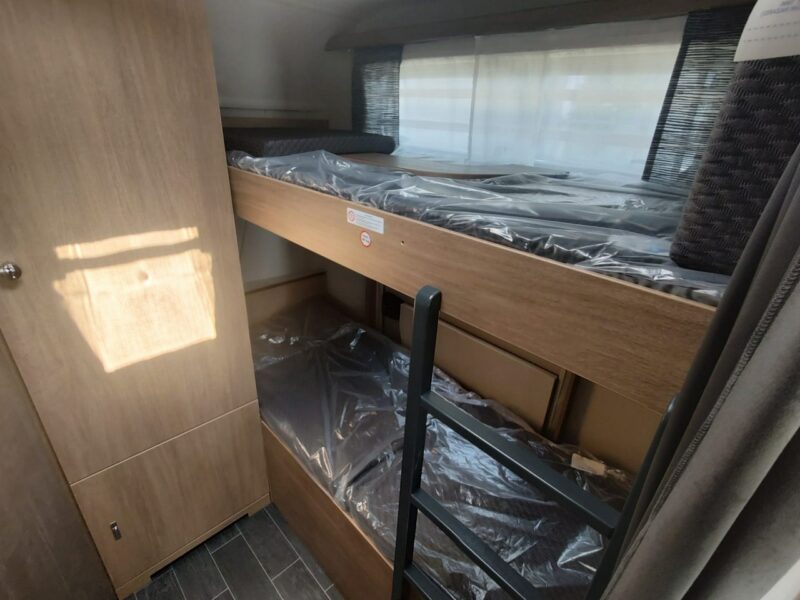 przyczepy kempingowe Tabbert SENARA 550 DMK Rodzinna przyczepa klasy premium dla 6 osób! TABBERT KRAKÓW