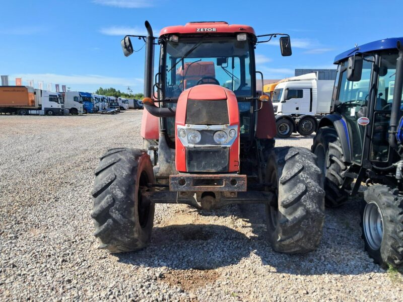 ciągniki Zetor forterra 135