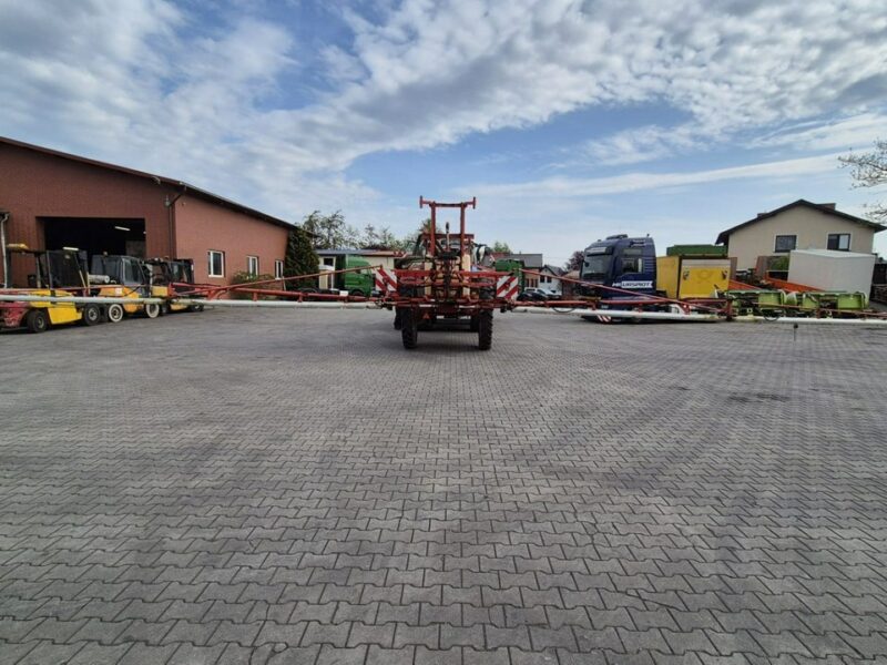 maszyny do ochrony roslin inny Opryskiwacz FA JACOBY FT 2600 Opryskiwacz FA JACOBY FT 2600