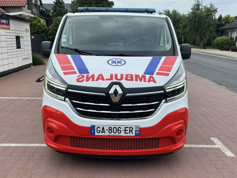 ambulansy Renault Trafic Renault Trafic Karetka Ambulans Ambulance Sanitarny EN1789