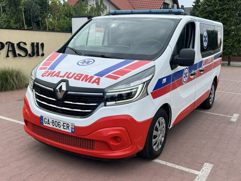 ambulansy Renault Trafic Renault Trafic Karetka Ambulans Ambulance Sanitarny EN1789
