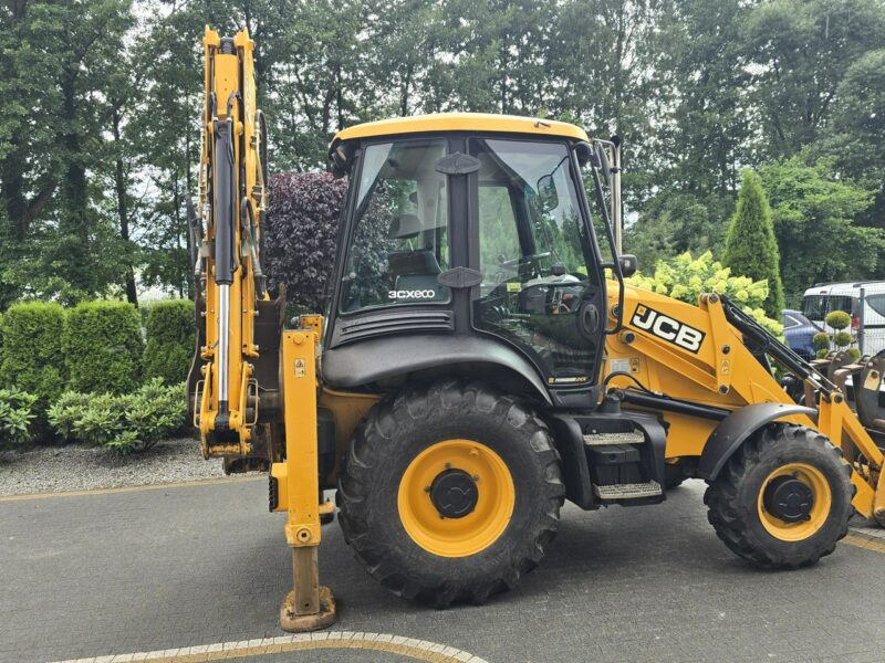 na równych kołach JCB 3CX Koparko-ładowarka JCB 3CX AEC Joystick / Klimatyzacja / I-właściciel