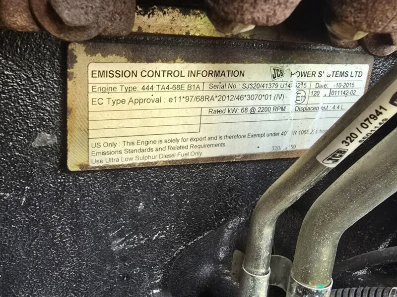 na równych kołach JCB 3CX Koparko-ładowarka JCB 3CX AEC Joystick / Klimatyzacja / I-właściciel