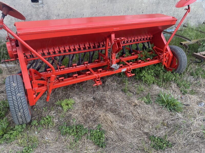 Siewnik Unia famarol 3m mechaniczne ścieżki i znaczniki