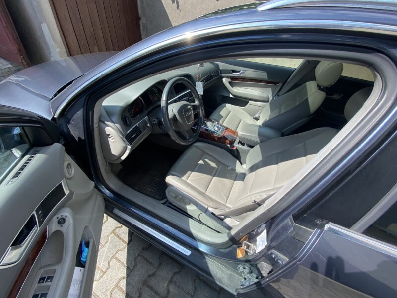 Audi A6 C6 3.0d Quattro Tiptronic.