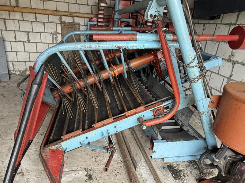 Kombajn do porzeczek Arek 3