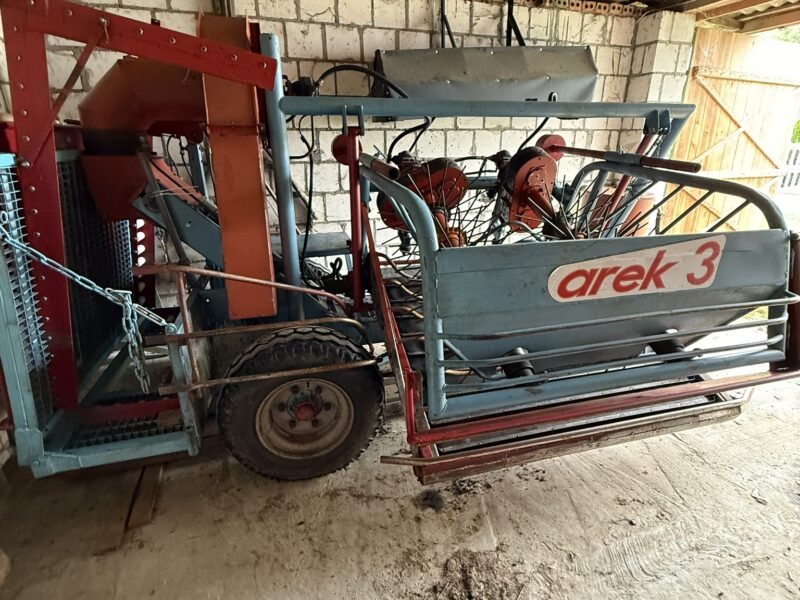 Kombajn do porzeczek Arek 3