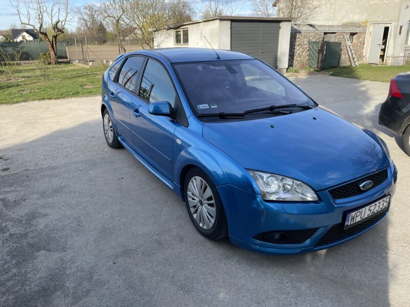 Ford Focus MK2 ST-LINE 2.0 145KM