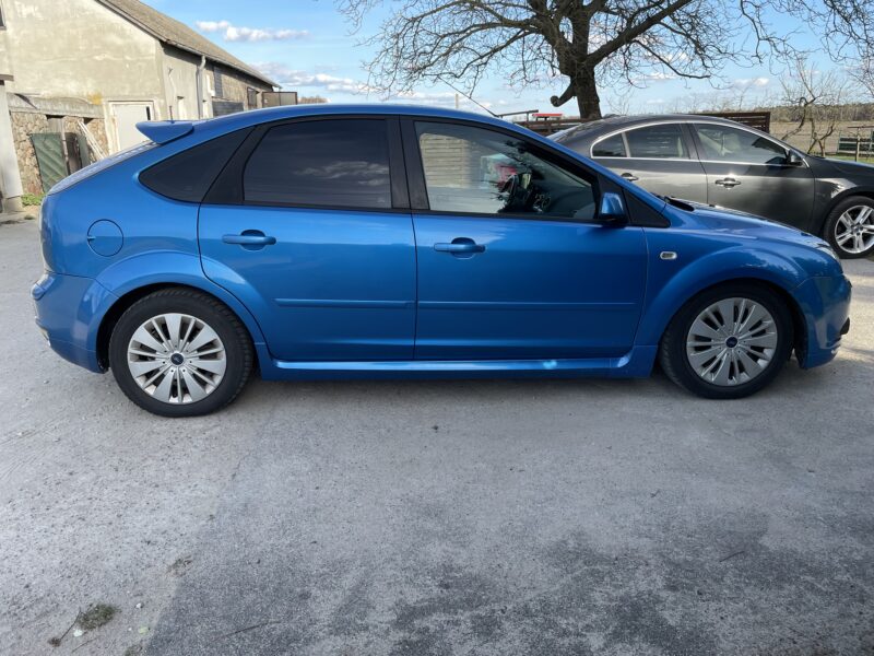 Ford Focus MK2 ST-LINE 2.0 145KM