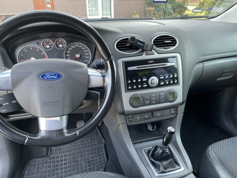 Ford Focus MK2 ST-LINE 2.0 145KM