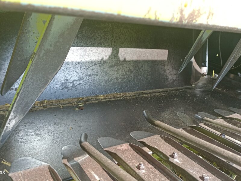 Prasa kostkująca Claas markant 40