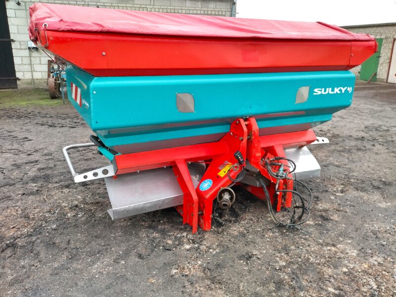 Rozsiewacz Sulky X36 || 2009 r || 3 000 l