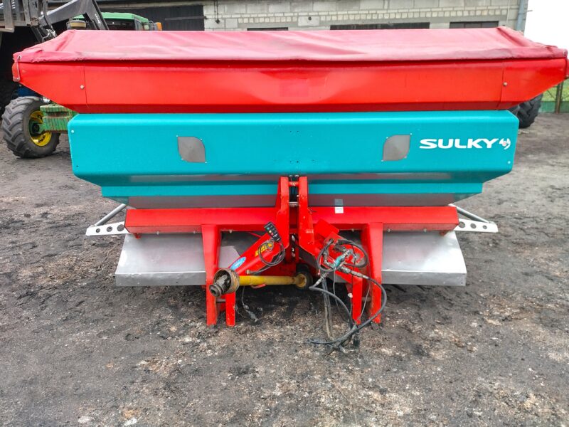 Rozsiewacz Sulky X36 || 2009 r || 3 000 l