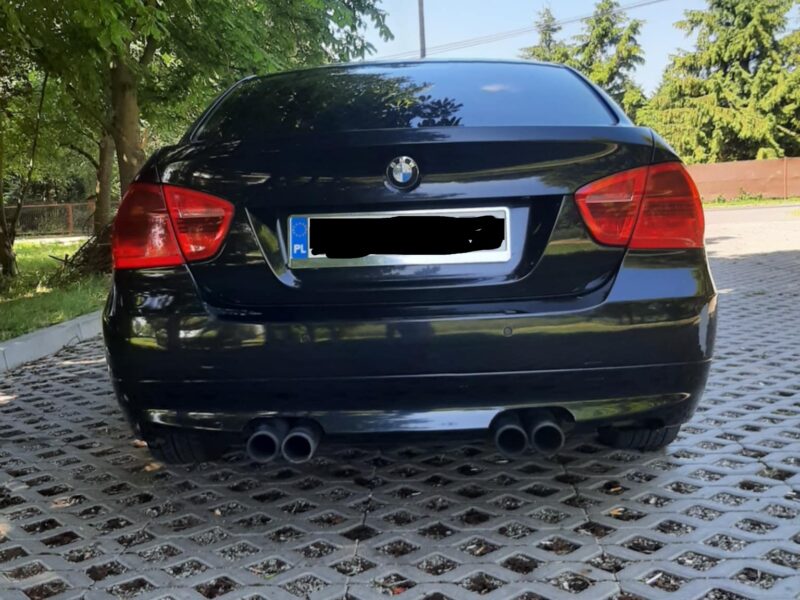BMW E90 318i