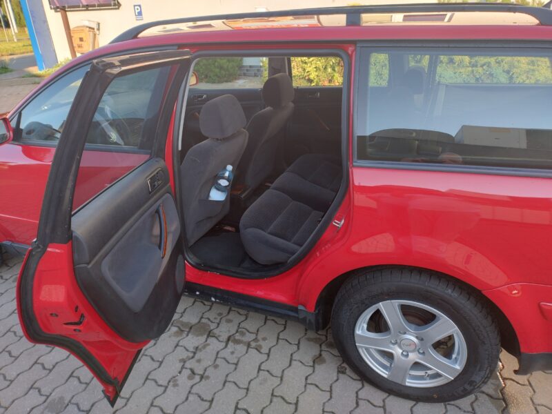 VW Passat B5 Variant 2.3VR5 1998r Faktura VAT