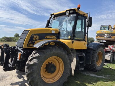 JCB Fastrac 3185