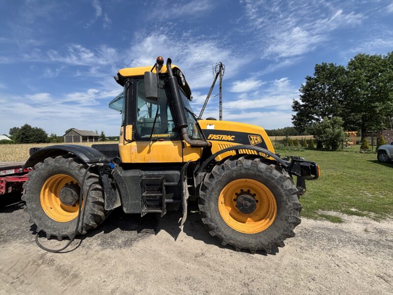 JCB Fastrac 3185