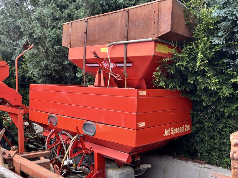 Rozsiewacz nawozu agram 1800 jet speead 281