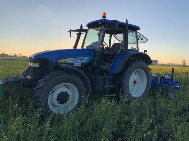 New holland tm120