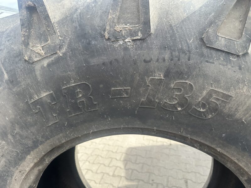 Opona BKT 23.1-30 Kombajnówka 90% bierznika