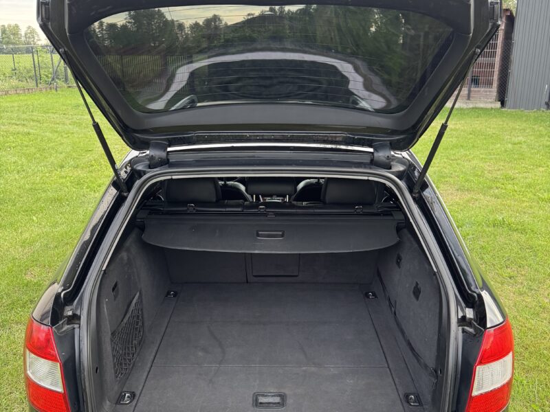 Audi a4 b6 3.0avk USA Wersja Quattro Manual 6-biegów 220 koni