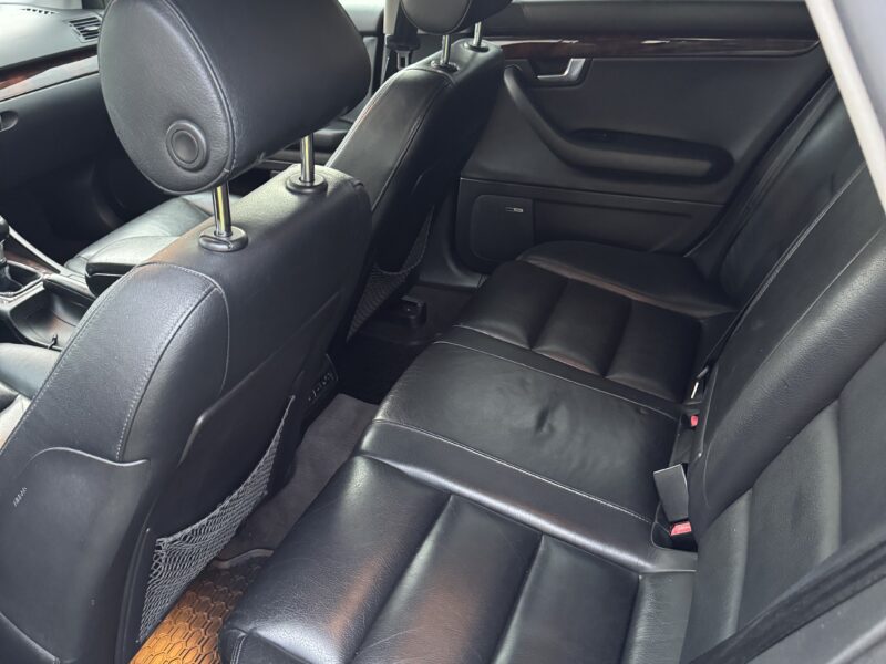 Audi a4 b6 3.0avk USA Wersja Quattro Manual 6-biegów 220 koni