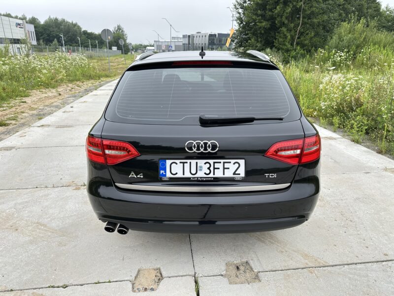Audi A4 B8 2012r 2.0 tdi