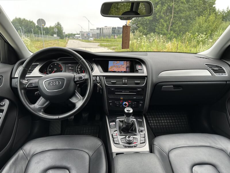 Audi A4 B8 2012r 2.0 tdi