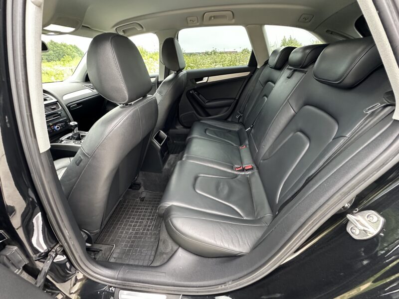 Audi A4 B8 2012r 2.0 tdi
