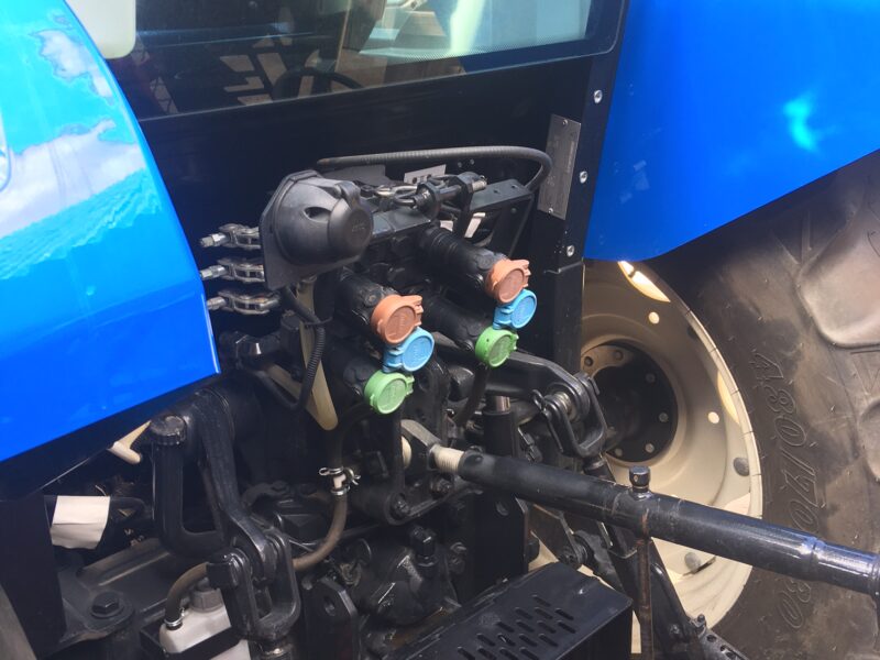 New Holland T4.75, T475 z 2020 roku, tylko 217 motogodzin, jak NOWY.
