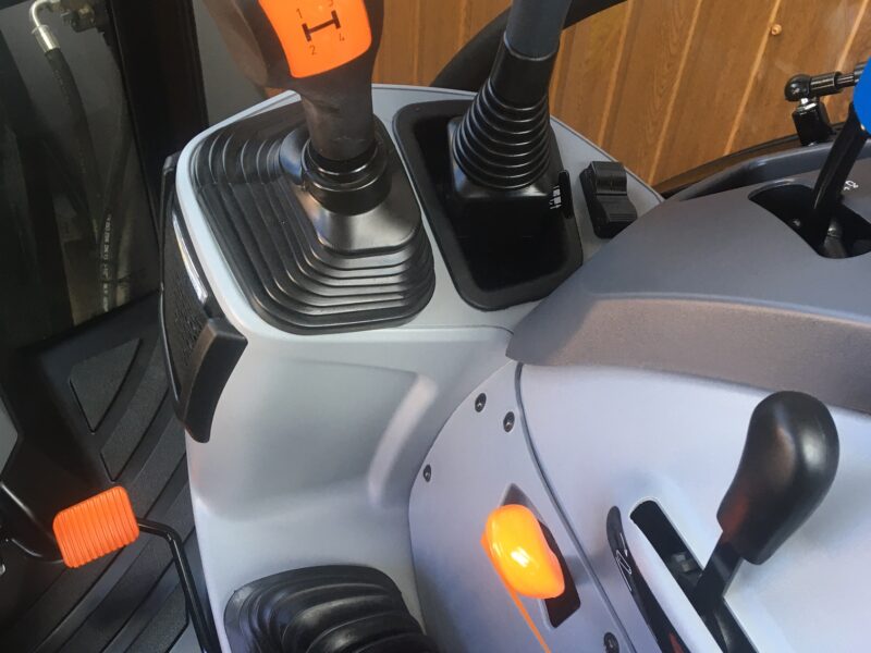 New Holland T4.75, T475 z 2020 roku, tylko 217 motogodzin, jak NOWY.