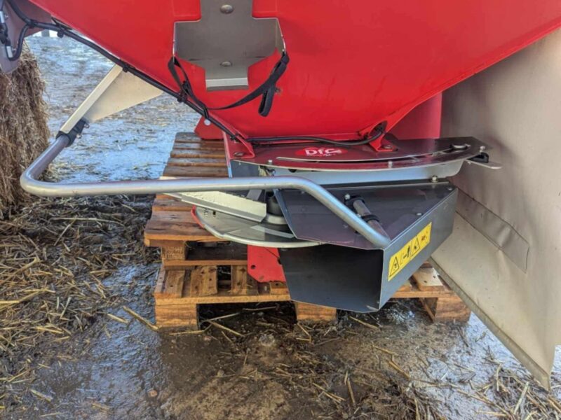 Kuhn MDS 1142 rozsiewacz 2005