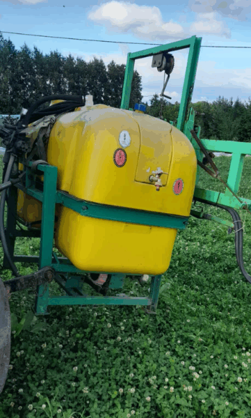 Opryskiwacz Skotarek 600L – 12 metrów – bardzo dobry stan