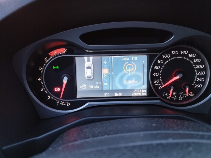 Ford Mondeo MK4 HB 2009r. 2.0 B+G