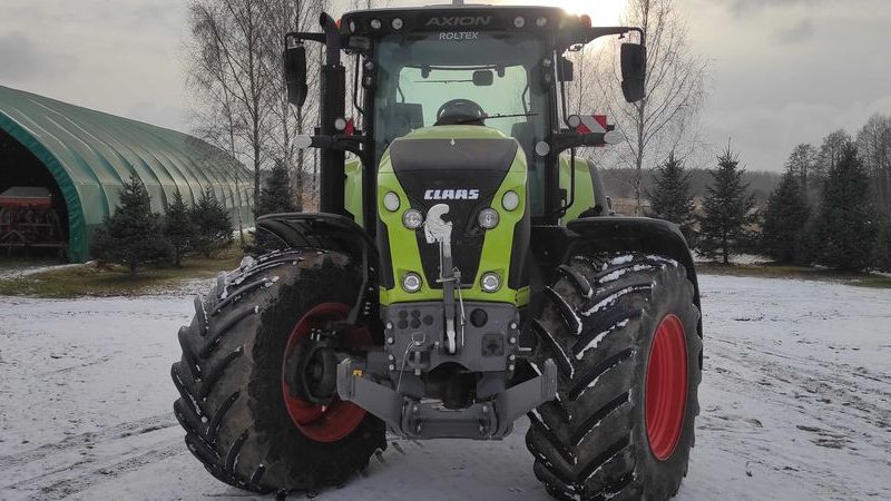 Claas Axion 800