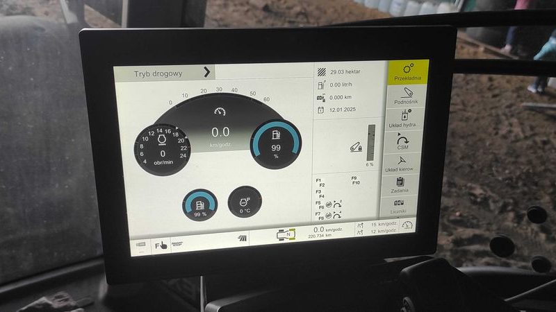 Claas Axion 800